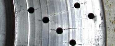 brake rotor face cracking