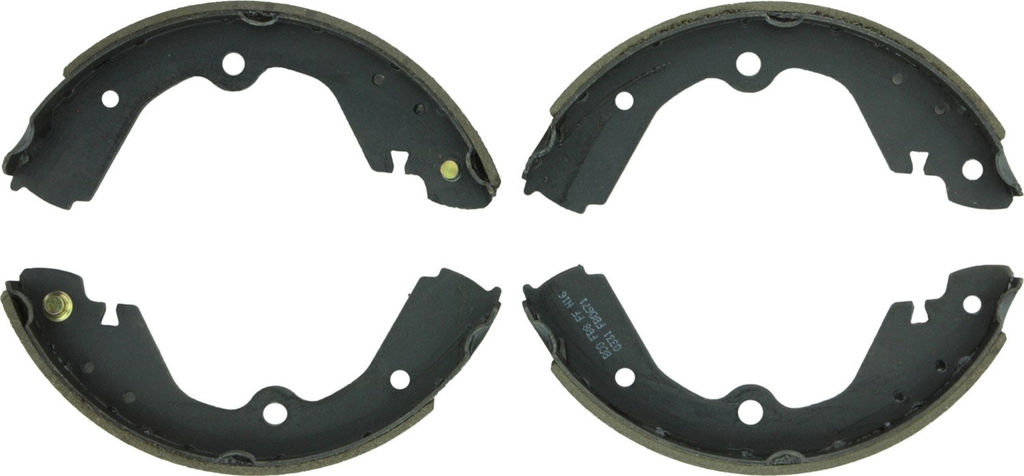 Bosch BS671 - Premium Blue Brake Shoes, Two Wheel Set