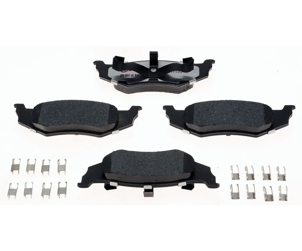 Raybestos EHT782H - Element3 Enhanced Compound Disc Brake Pads, 2 Wheel Set