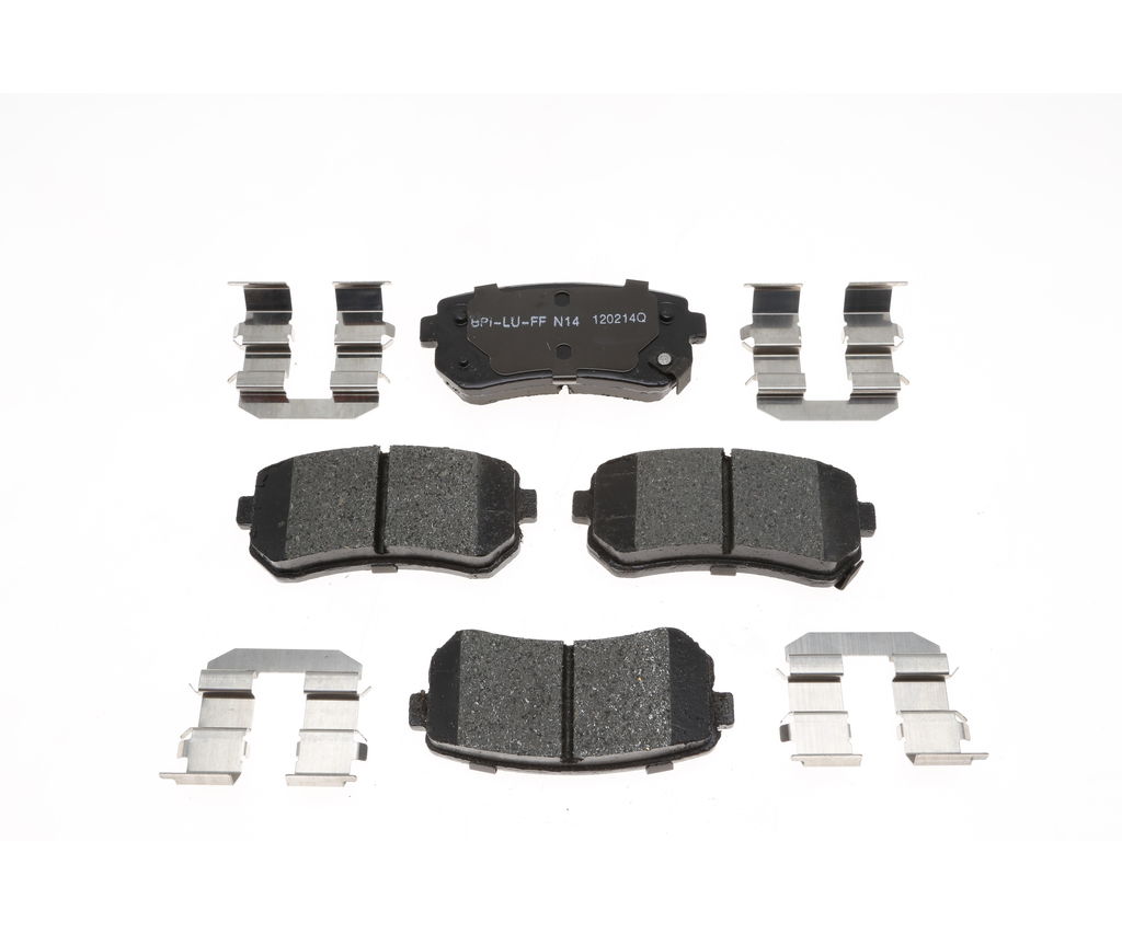 Raybestos MGD1157CH - Replacement Ceramic Disc Brake Pads, 2 Wheel Set