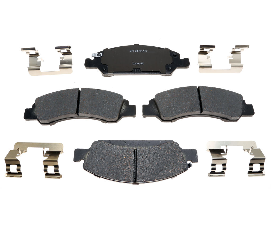 Raybestos MGD1363CH - Replacement Ceramic Disc Brake Pads, 2 Wheel Set
