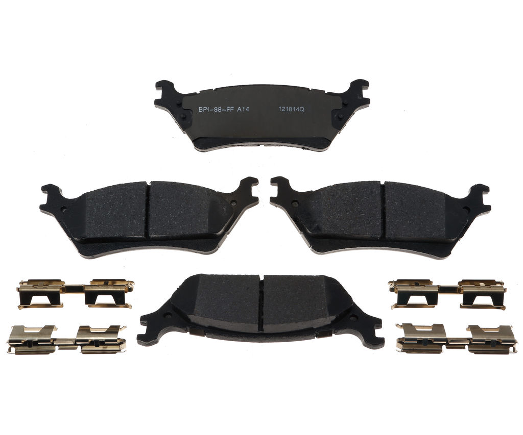 Raybestos MGD1602CH - Replacement Ceramic Disc Brake Pads, 2 Wheel Set