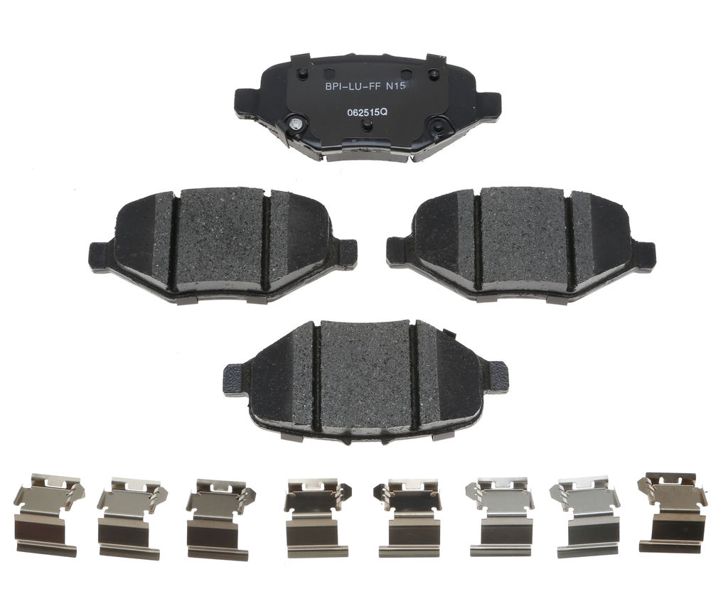 Raybestos MGD1612CH - Replacement Ceramic Disc Brake Pads, 2 Wheel Set