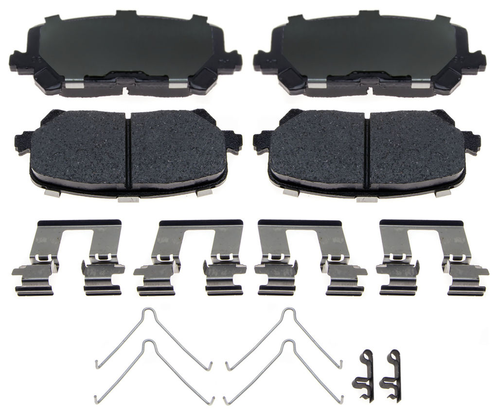 Raybestos MGD1724CH - Replacement Ceramic Disc Brake Pads, 2 Wheel Set