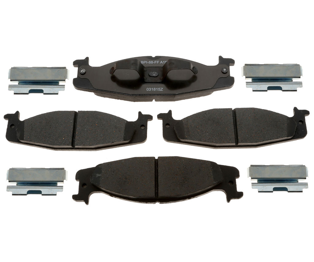 Raybestos MGD632CH - Replacement Ceramic Disc Brake Pads, 2 Wheel Set