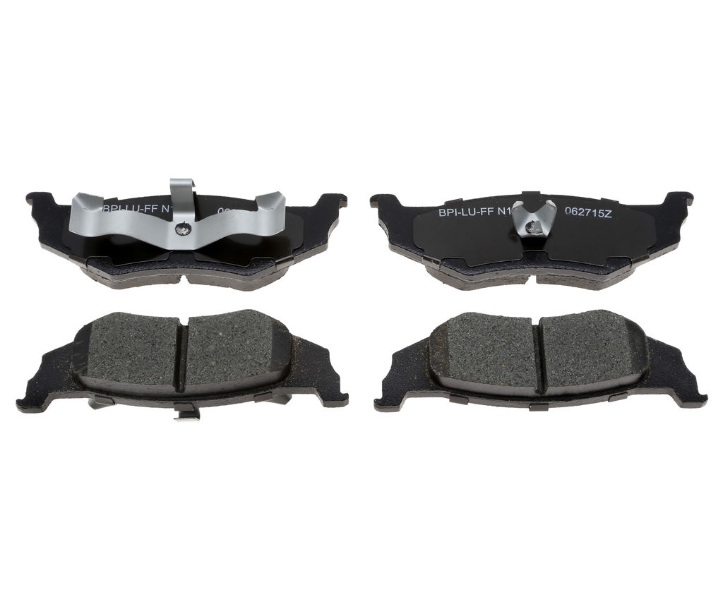 Raybestos MGD641C - Replacement Ceramic Disc Brake Pads, 2 Wheel Set