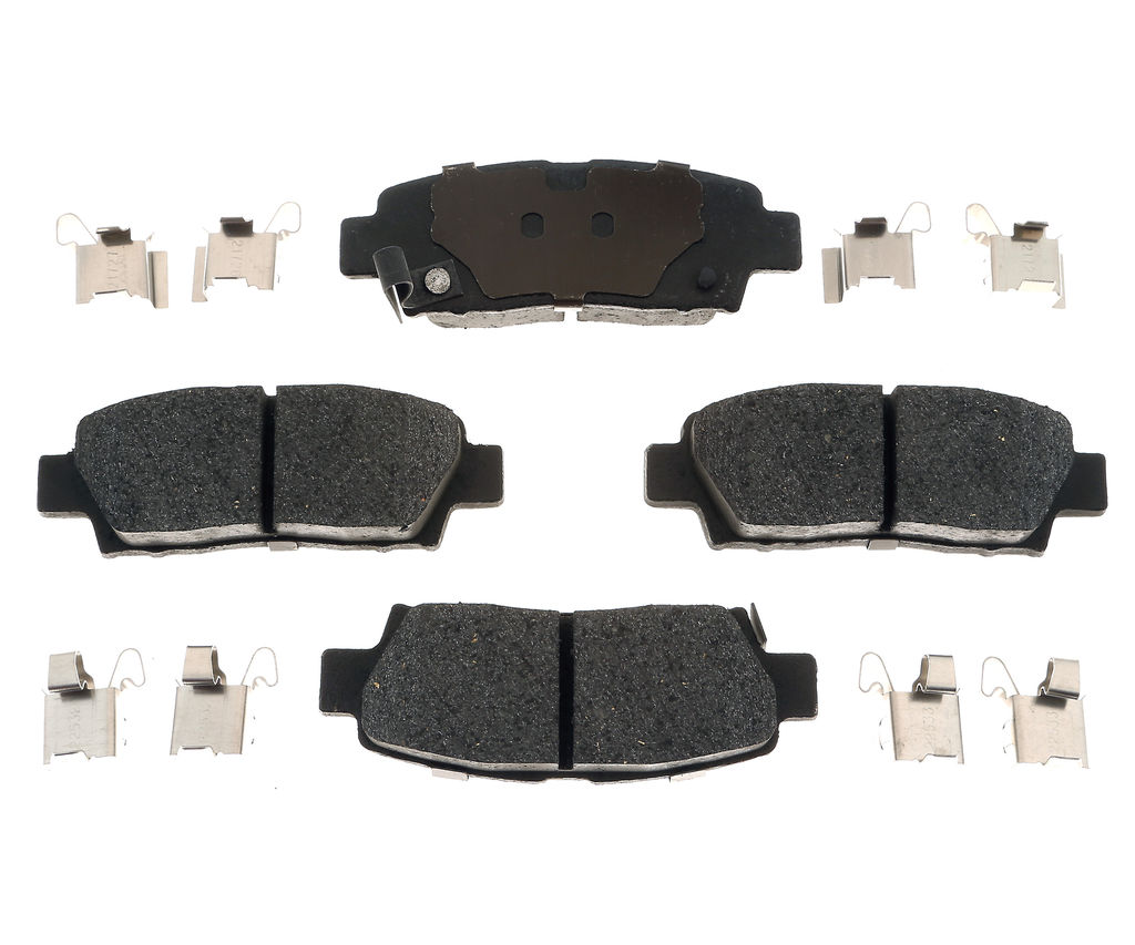 Raybestos MGD672CH - Replacement Ceramic Disc Brake Pads, 2 Wheel Set