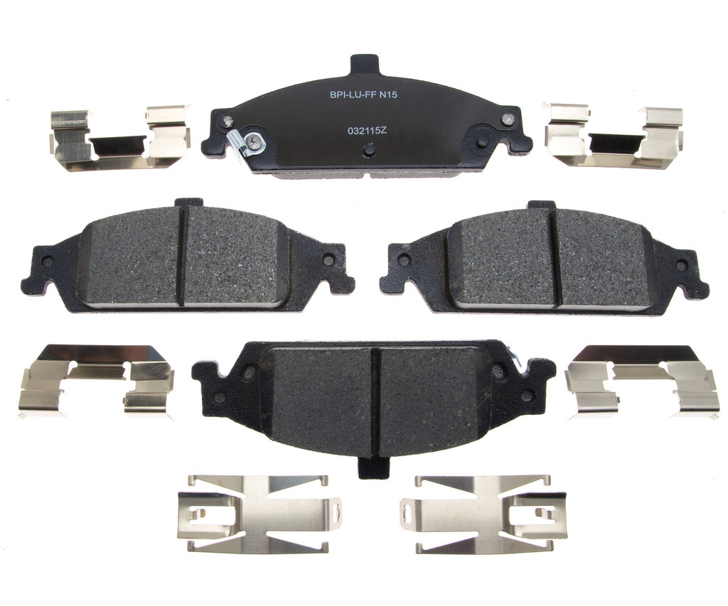Raybestos MGD727CH - Replacement Ceramic Disc Brake Pads, 2 Wheel Set