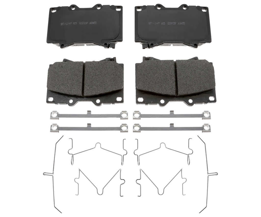Raybestos MGD772CH - Replacement Ceramic Disc Brake Pads, 2 Wheel Set