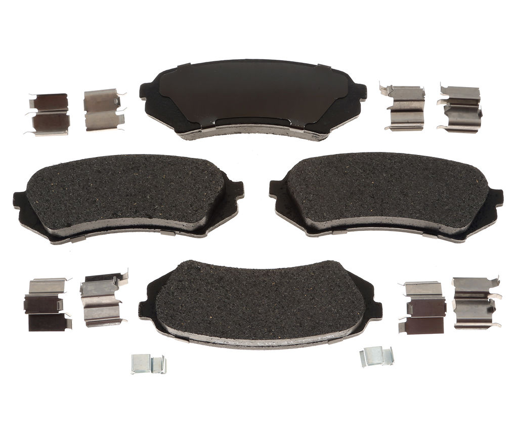 Raybestos MGD773CH - Replacement Ceramic Disc Brake Pads, 2 Wheel Set