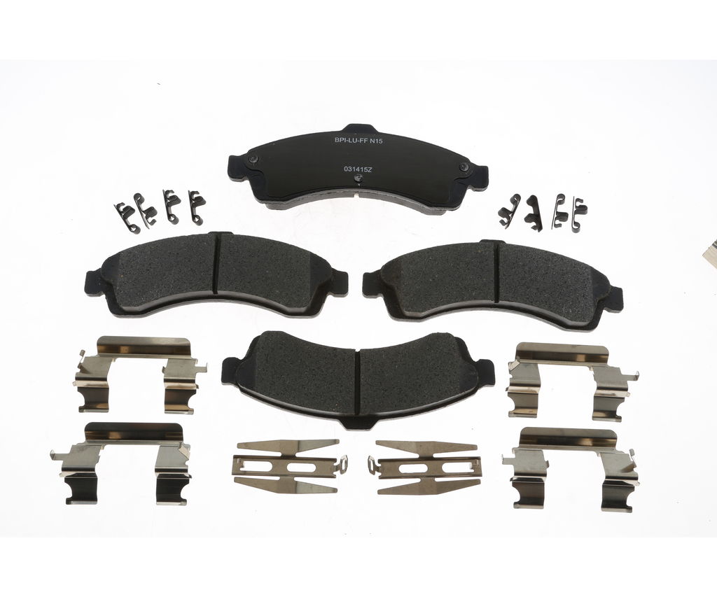 Raybestos MGD882CH - Replacement Ceramic Disc Brake Pads, 2 Wheel Set