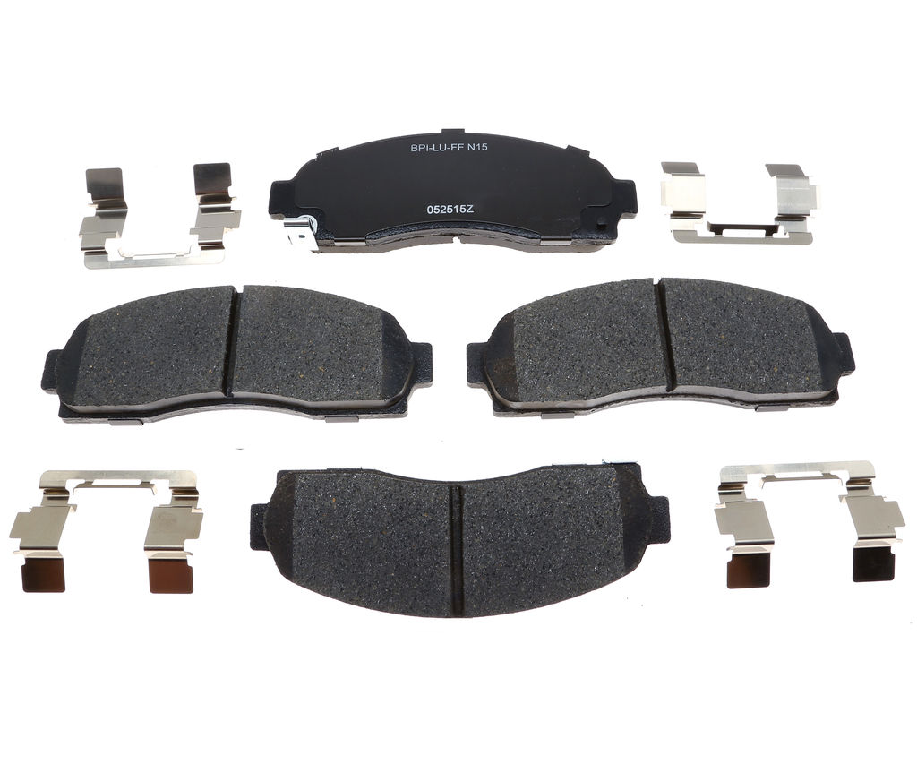 Raybestos MGD913CH - Replacement Ceramic Disc Brake Pads, 2 Wheel Set