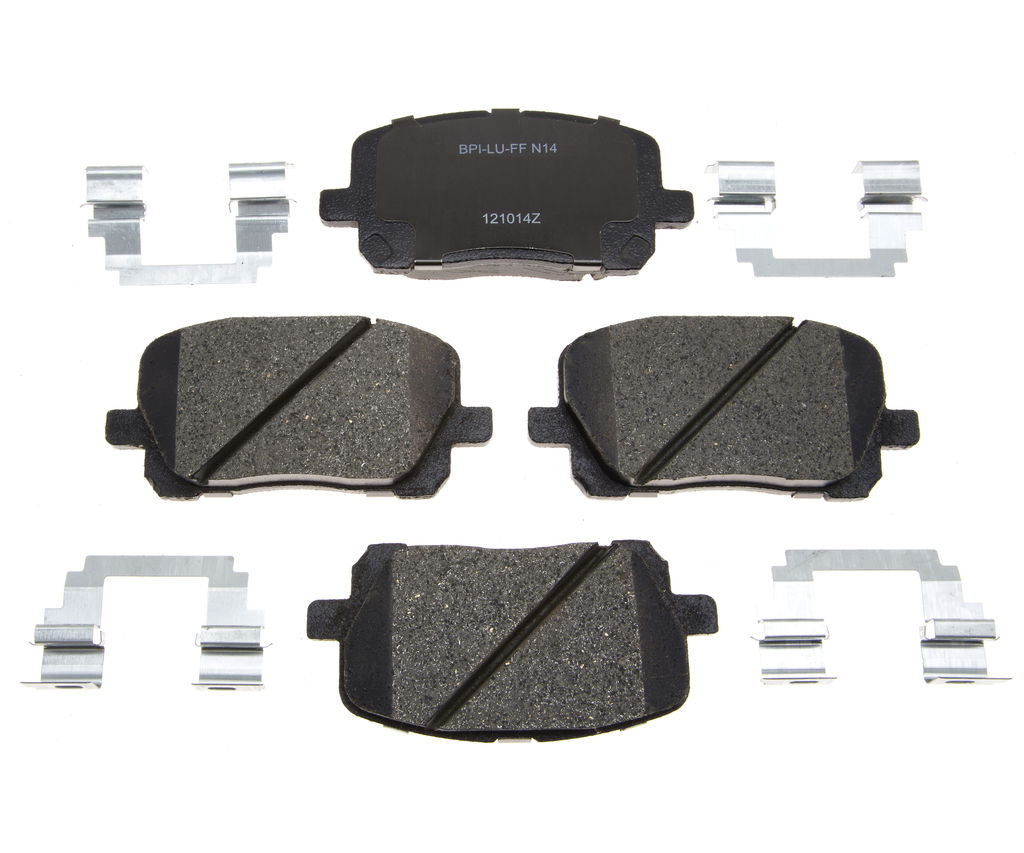 Raybestos MGD923CH - Replacement Ceramic Disc Brake Pads, 2 Wheel Set