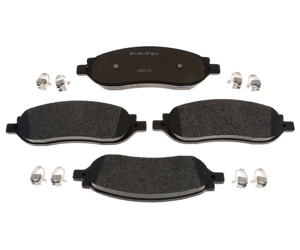 Raybestos SP1068TRH - SP Truck And Tow Brake Pads, 2 Wheel Set