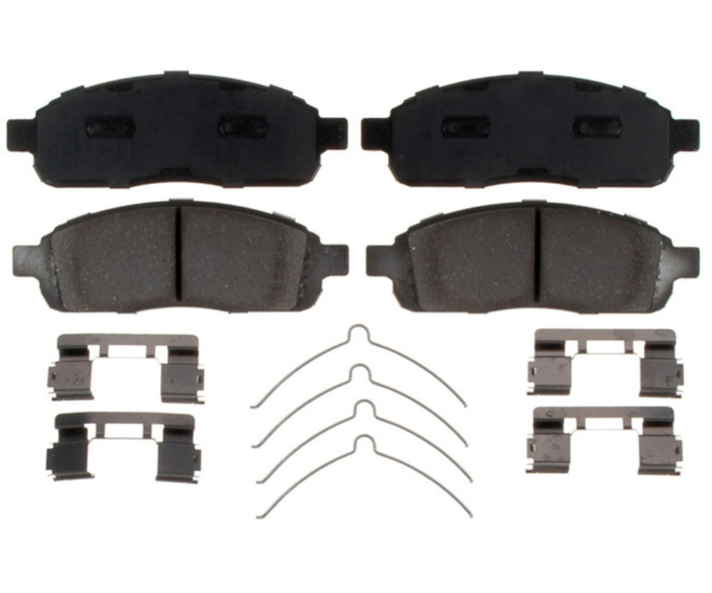 Raybestos SP1083TRH - SP Truck And Tow Brake Pads, 2 Wheel Set