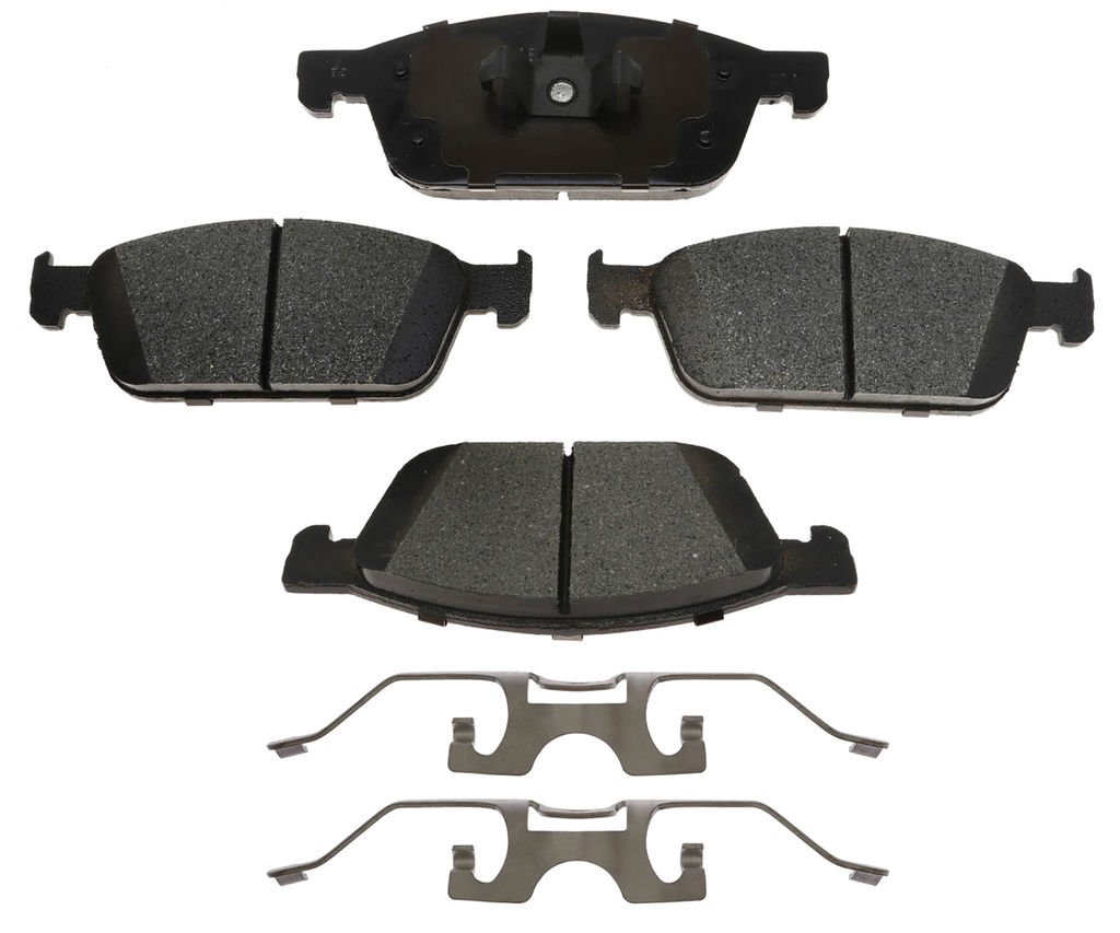 Raybestos SP1645TRH - SP Truck And Tow Brake Pads, 2 Wheel Set