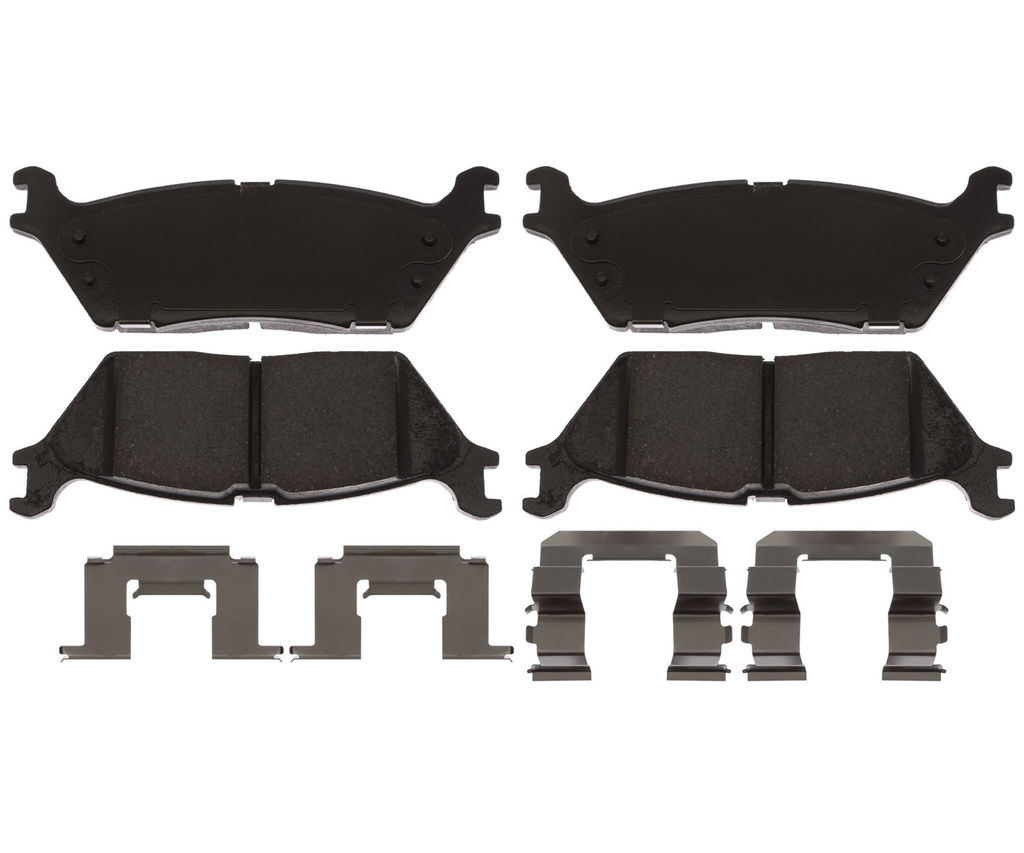 Raybestos SP1790TRH - SP Truck And Tow Brake Pads, 2 Wheel Set