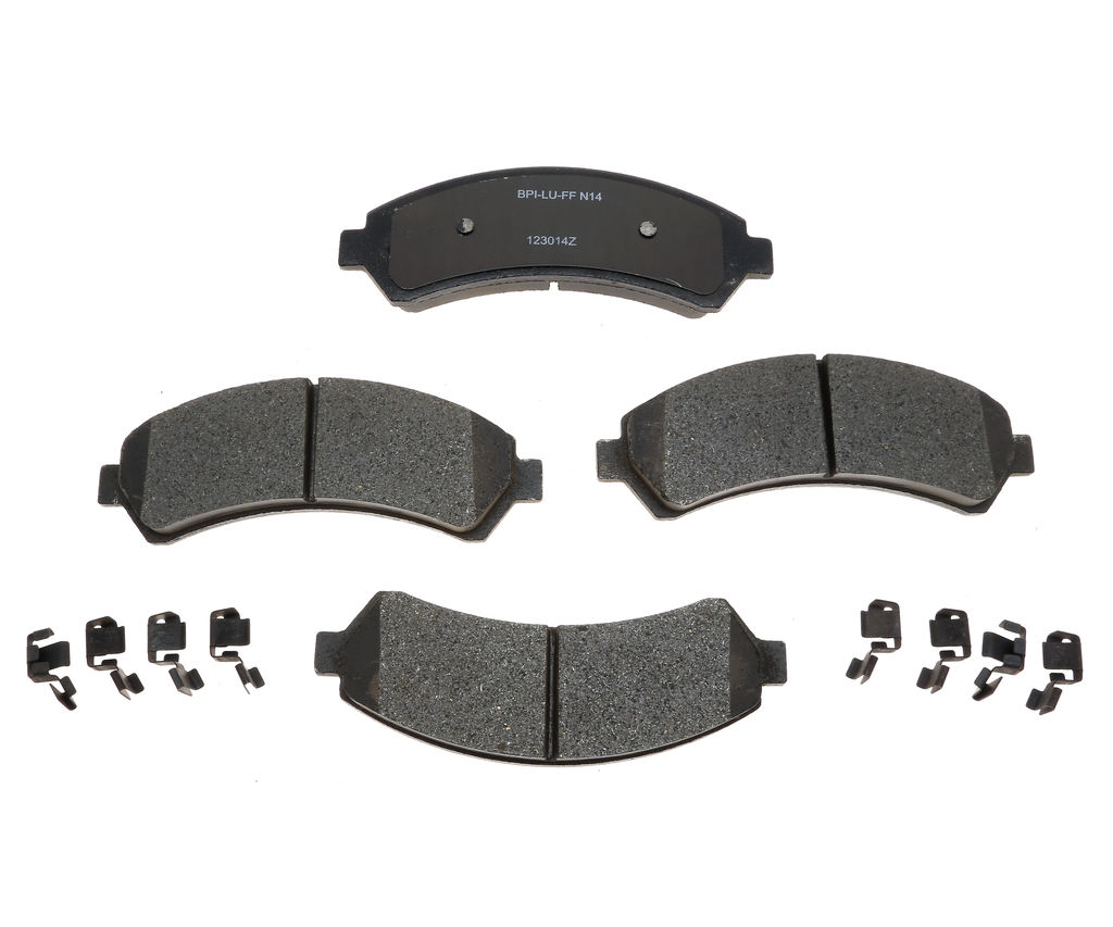 Raybestos SP726TRH - SP Truck And Tow Brake Pads, 2 Wheel Set
