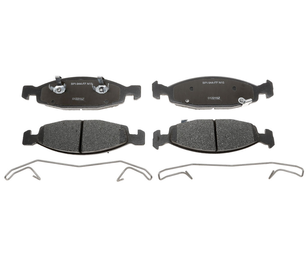 Raybestos SP790TRH - SP Truck And Tow Brake Pads, 2 Wheel Set
