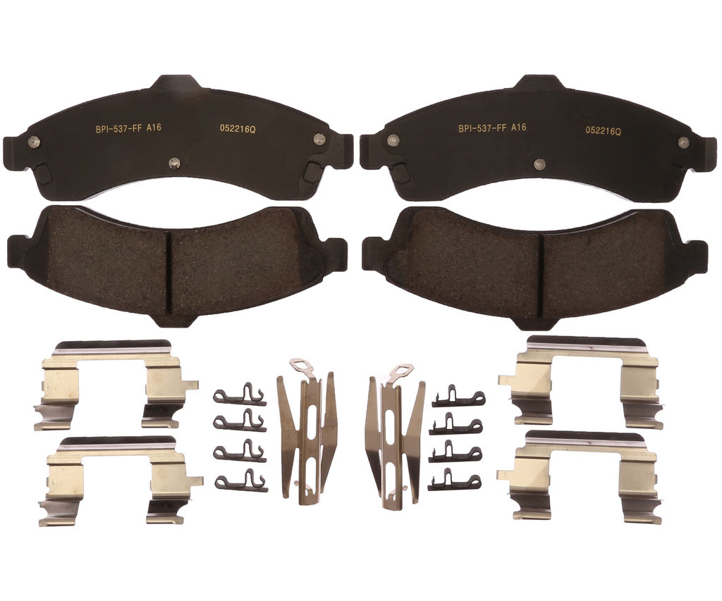 Raybestos SP882TRH - SP Truck And Tow Brake Pads, 2 Wheel Set