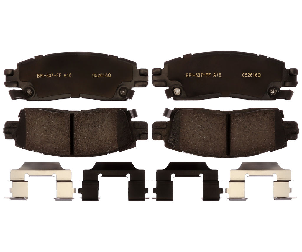 Raybestos SP883TRH - SP Truck And Tow Brake Pads, 2 Wheel Set